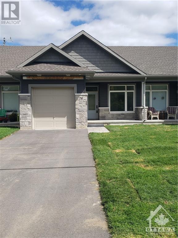 81 FERRARA DRIVE, smiths falls, Ontario