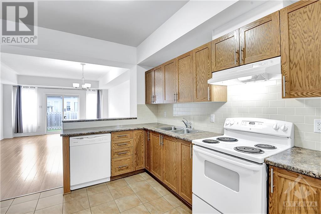 40 Gordon Ferguson Place, Arnprior, Ontario  K7S 2X3 - Photo 6 - 1362196