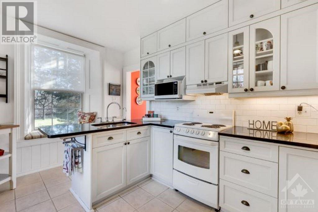 105 Rathwell Road, Perth, Ontario  K7H 3C7 - Photo 16 - 1363243