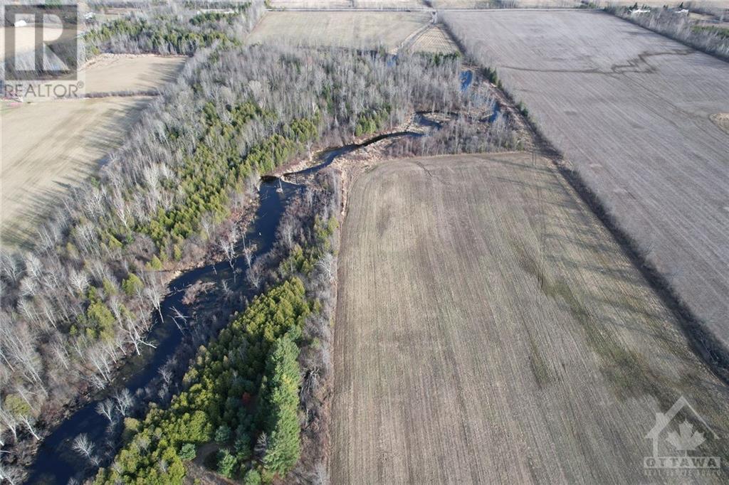 721 Mcfarlane Road, Oxford Mills, Ontario  K0G 1S0 - Photo 3 - 1362357