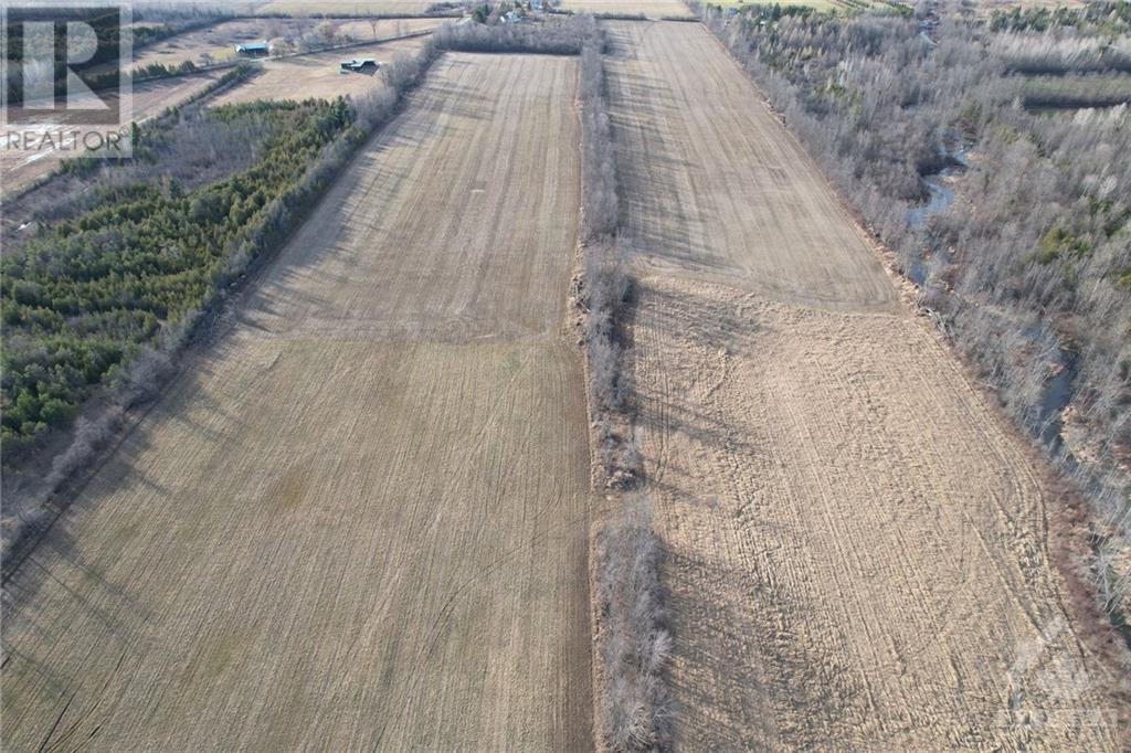 721 Mcfarlane Road, Oxford Mills, Ontario  K0G 1S0 - Photo 4 - 1362357