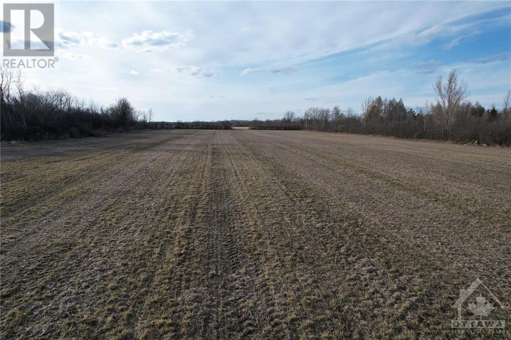 721 Mcfarlane Road, Oxford Mills, Ontario  K0G 1S0 - Photo 6 - 1362357