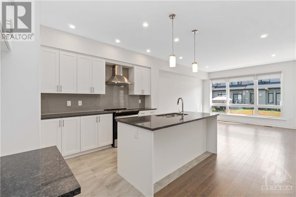 55 Hermes Avenue, Manotick, Ontario  K4M 0K4 - Photo 2 - 1362861