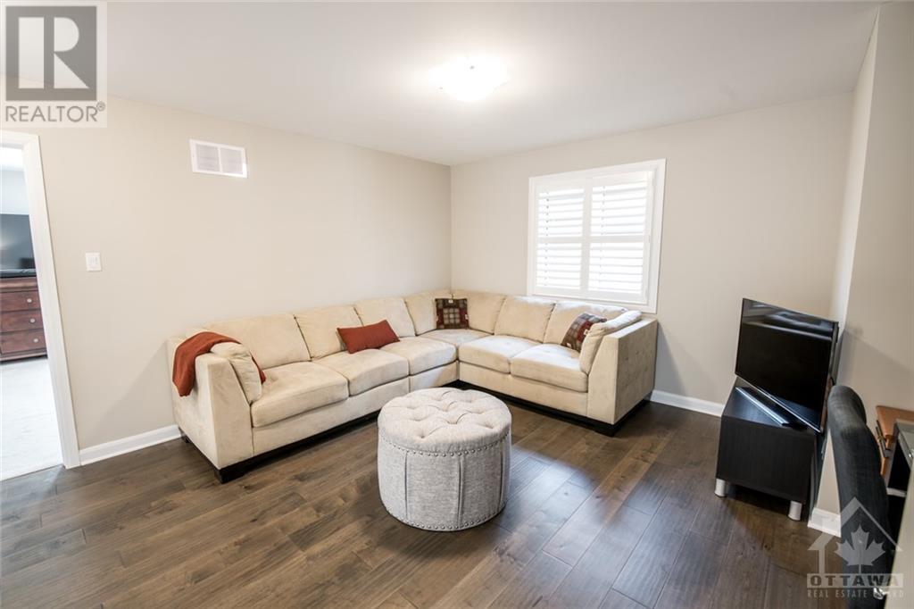 243 Alex Polowin Avenue, Nepean, Ontario  K2J 6S3 - Photo 13 - 1362610
