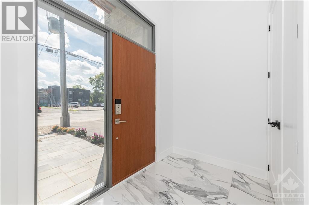 375 Madison Avenue Unit#b, Ottawa, Ontario  K2A 0B6 - Photo 3 - 1363123