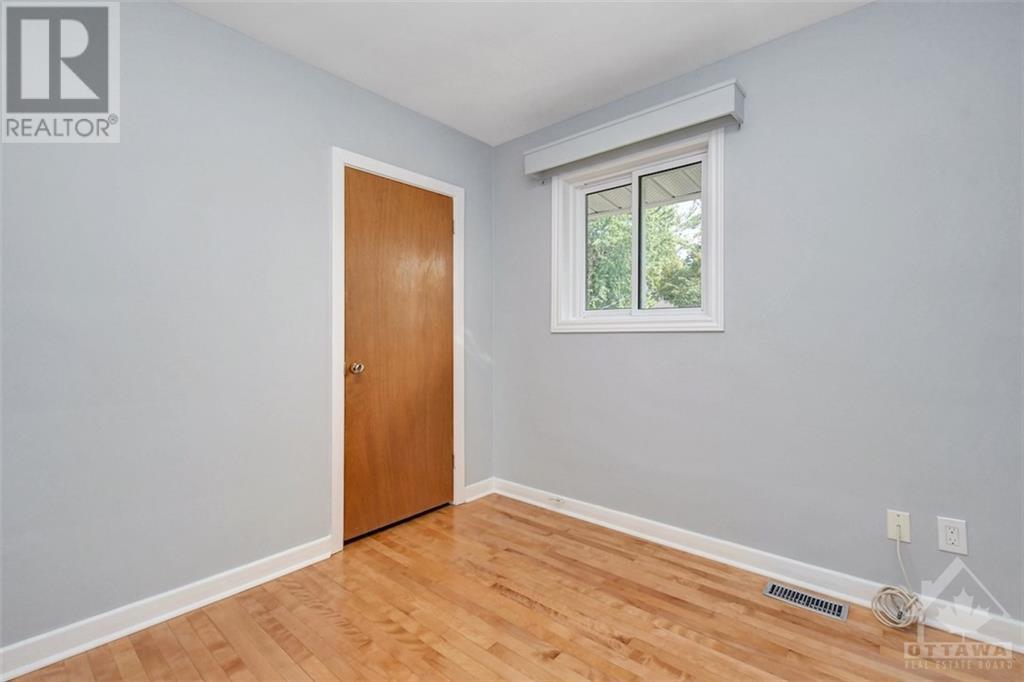 1841 Botsford Street S, Ottawa, Ontario  K1G 1N6 - Photo 14 - 1363336
