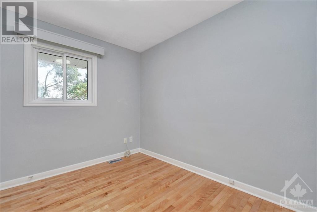 1841 Botsford Street S, Ottawa, Ontario  K1G 1N6 - Photo 15 - 1363336
