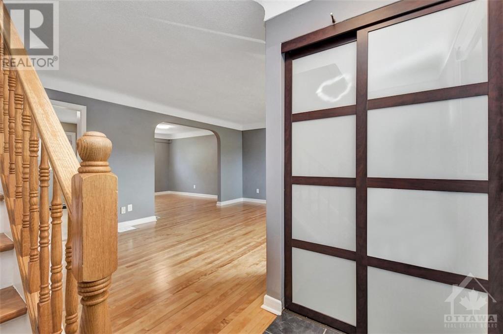 1841 Botsford Street S, Ottawa, Ontario  K1G 1N6 - Photo 2 - 1363336