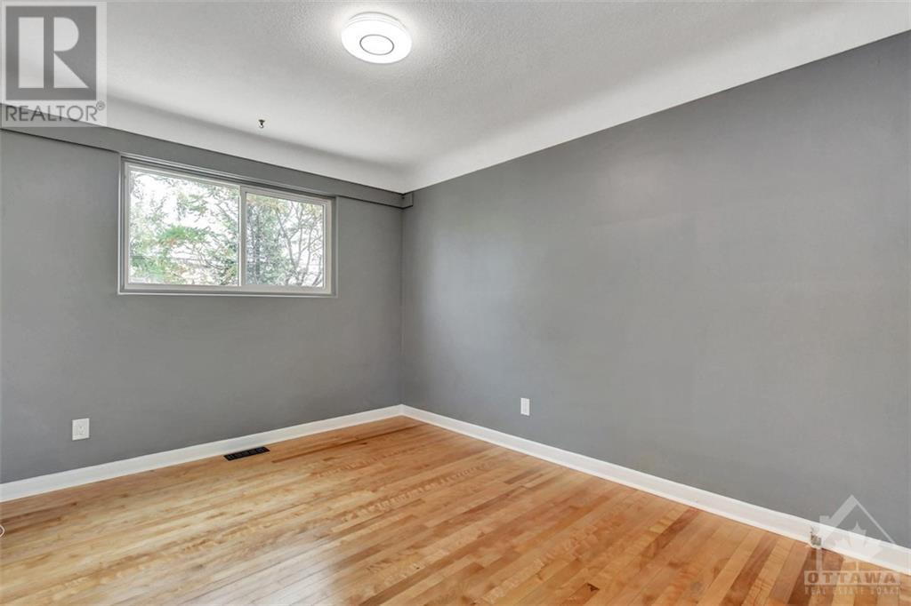 1841 Botsford Street S, Ottawa, Ontario  K1G 1N6 - Photo 6 - 1363336