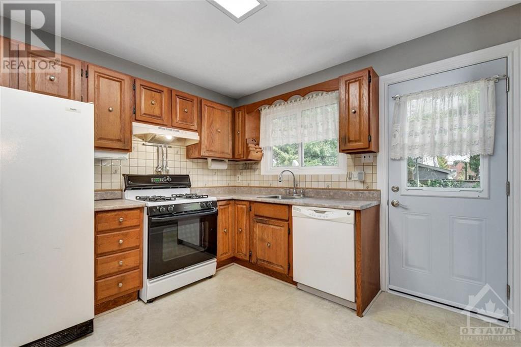 1841 Botsford Street S, Ottawa, Ontario  K1G 1N6 - Photo 9 - 1363336