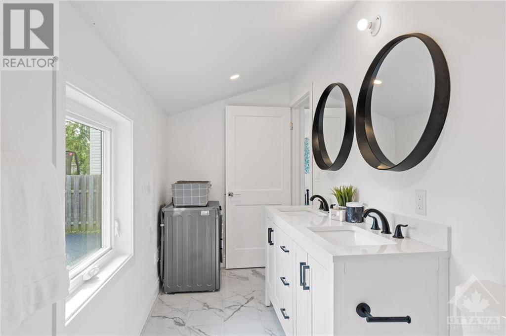 353 Lanark Street, Carleton Place, Ontario  K7C 3C4 - Photo 15 - 1361231