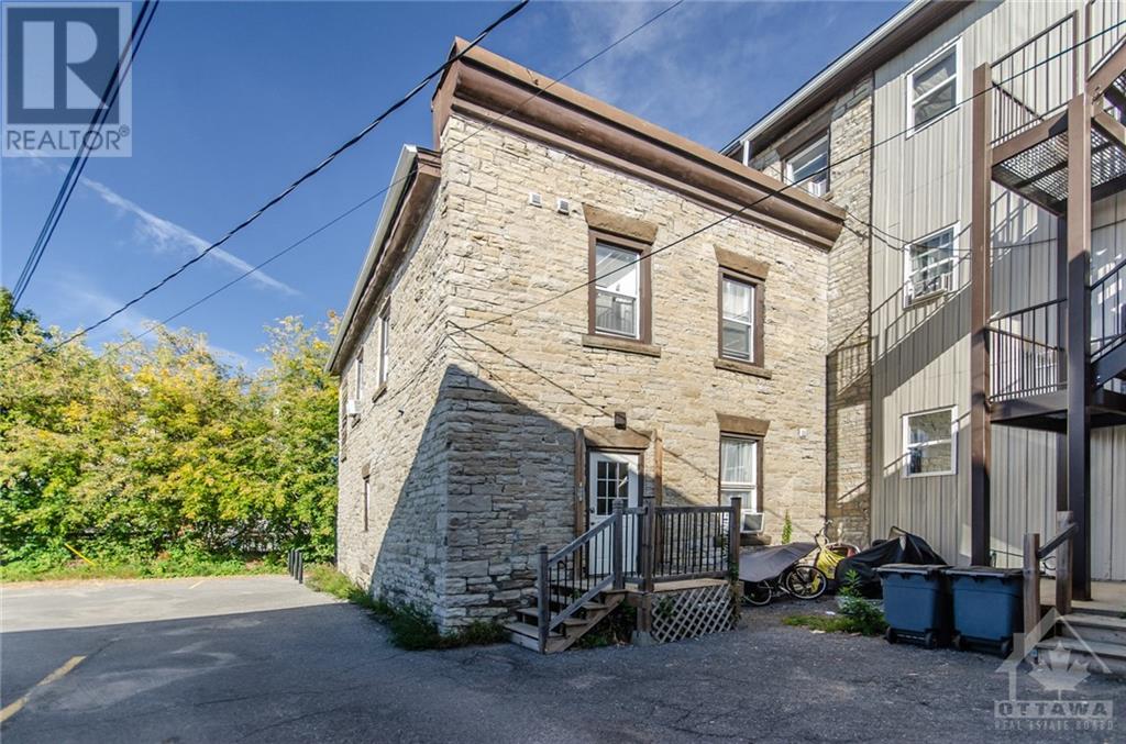 42 Bridge Street, Almonte, Ontario  K0A 1A0 - Photo 3 - 1363277