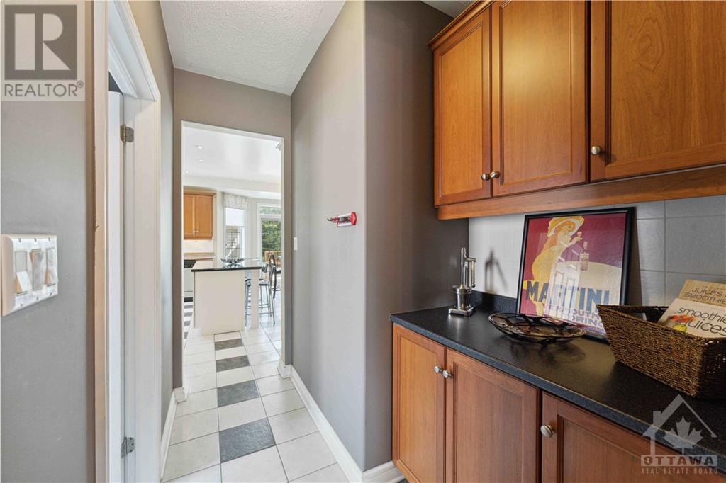 31 Fencerow Way, Ottawa, Ontario  K2J 4X9 - Photo 6 - 1363517
