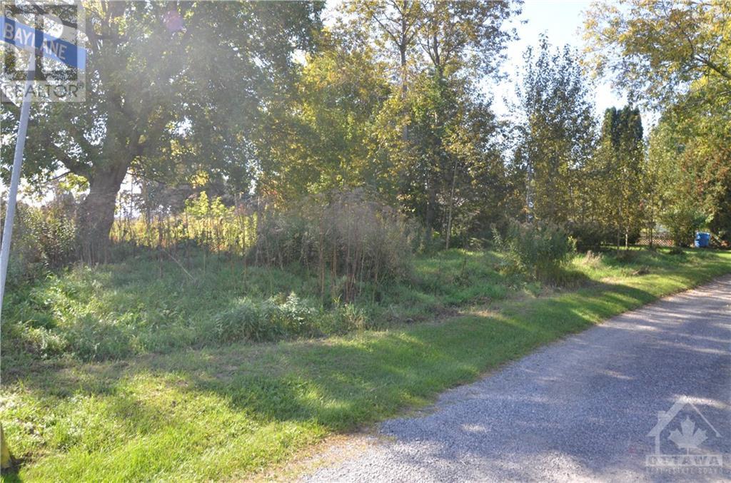 22 Hudson Crescent, Cardinal, Ontario  K0E 1E0 - Photo 3 - 1363270