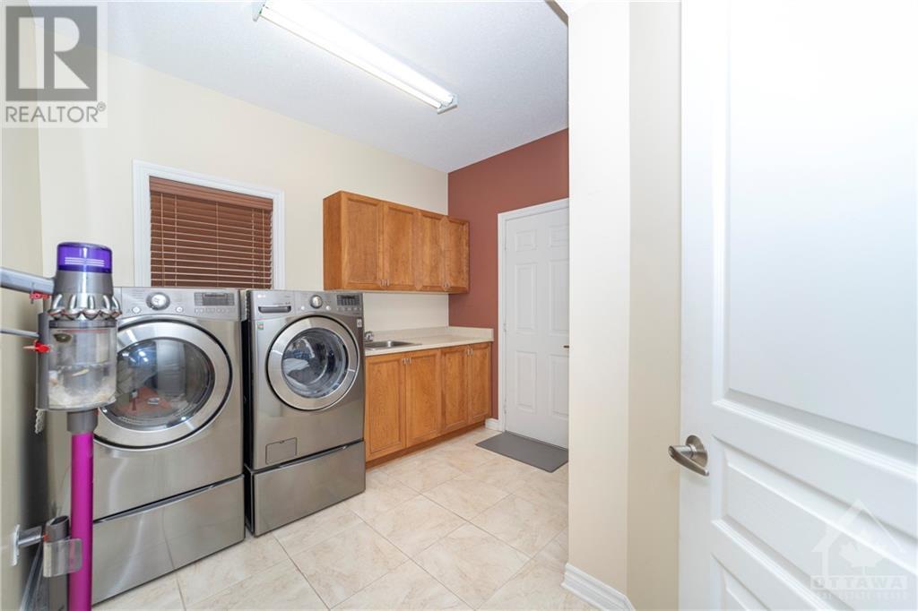112 West Ridge Drive, Ottawa, Ontario  K2S 2H1 - Photo 11 - 1362783