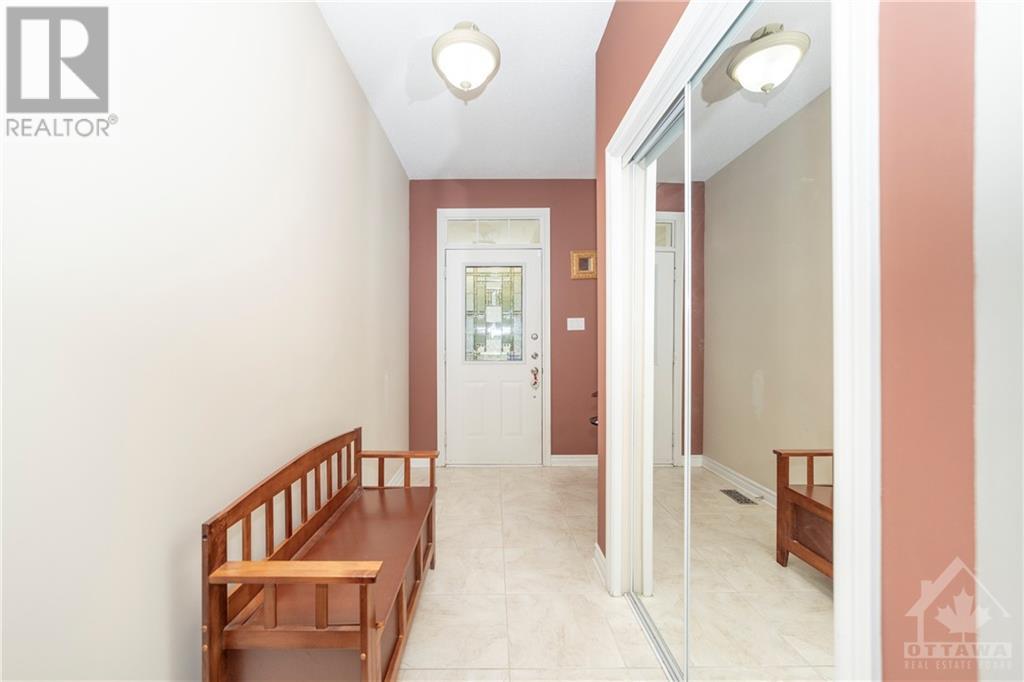 112 West Ridge Drive, Ottawa, Ontario  K2S 2H1 - Photo 4 - 1362783