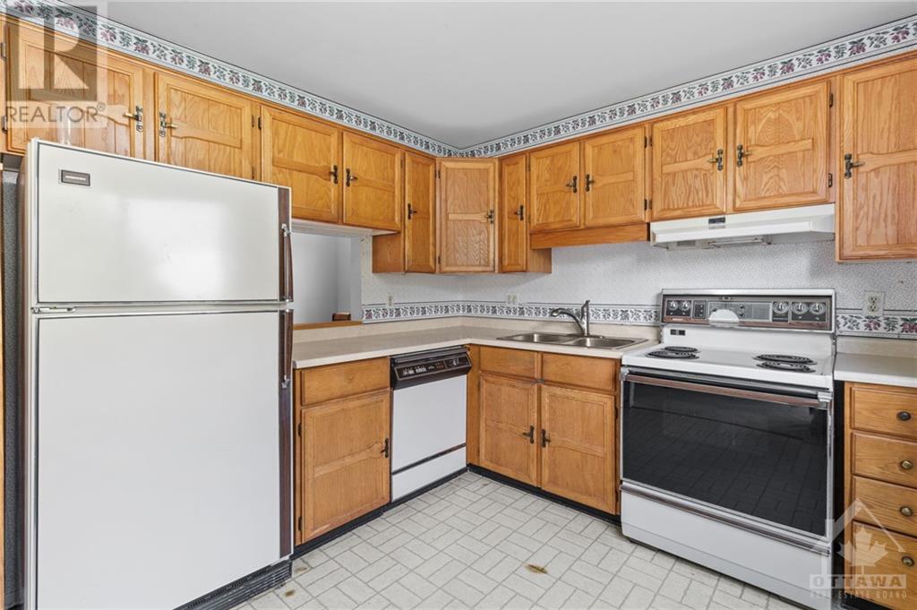 59 Nestow Drive, Ottawa, Ontario  K2G 4M3 - Photo 7 - 1363585