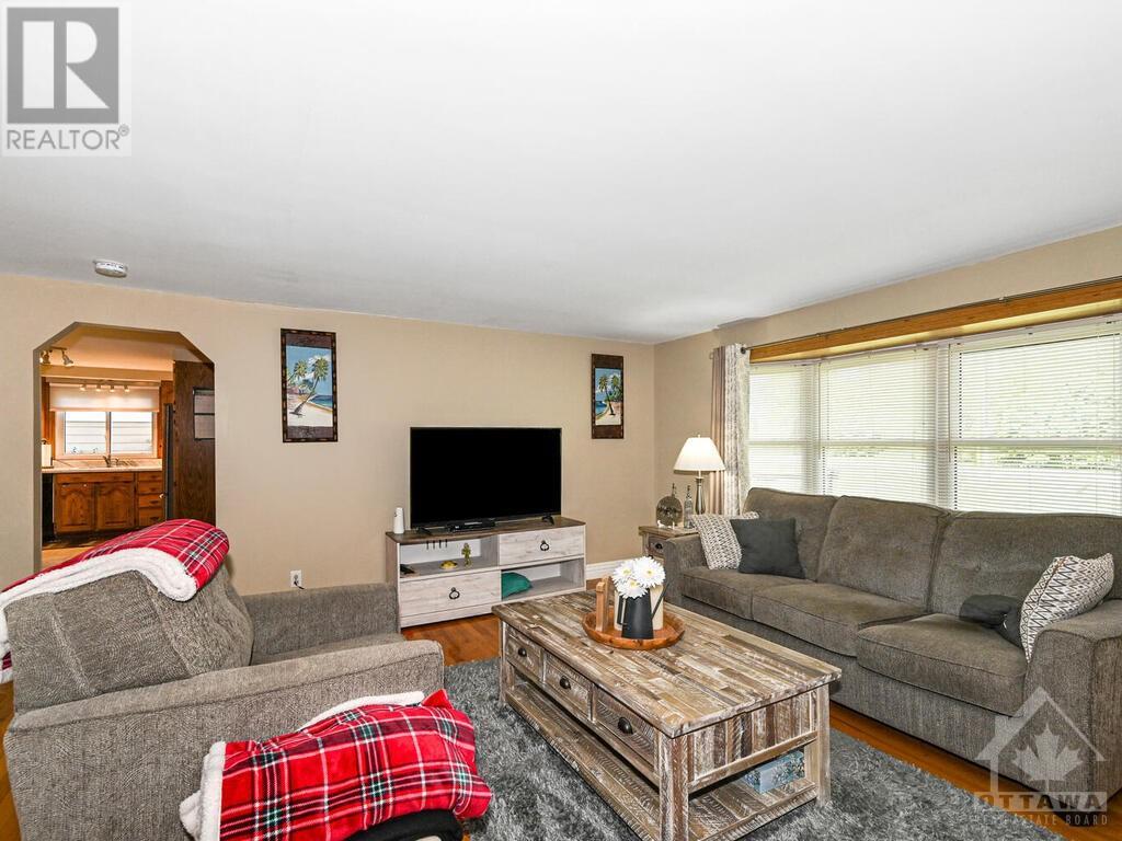1691 County Rd 2 Road, Mallorytown, Ontario  K0E 1R0 - Photo 11 - 1363664