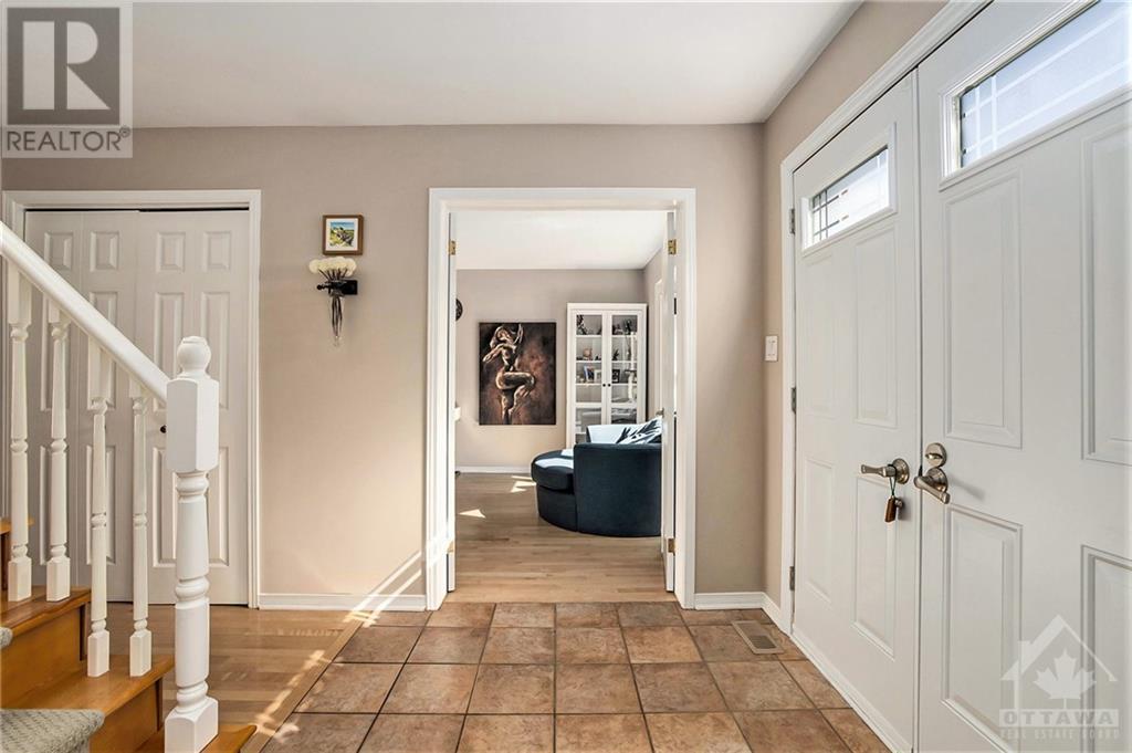 43 Parklands Avenue, Russell, Ontario  K4R 1A2 - Photo 3 - 1363611