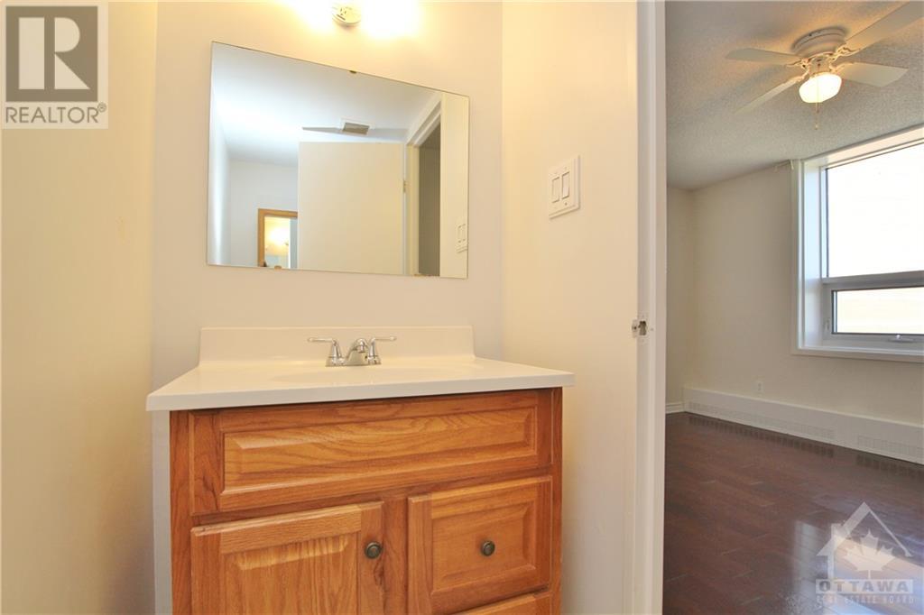 665 Bathgate Drive Unit#1804, Ottawa, Ontario  K1K 3Y4 - Photo 18 - 1363682
