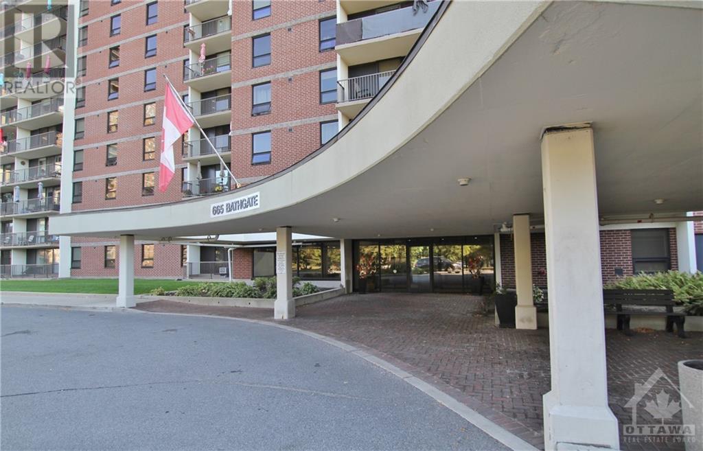 665 Bathgate Drive Unit#1804, Ottawa, Ontario  K1K 3Y4 - Photo 2 - 1363682