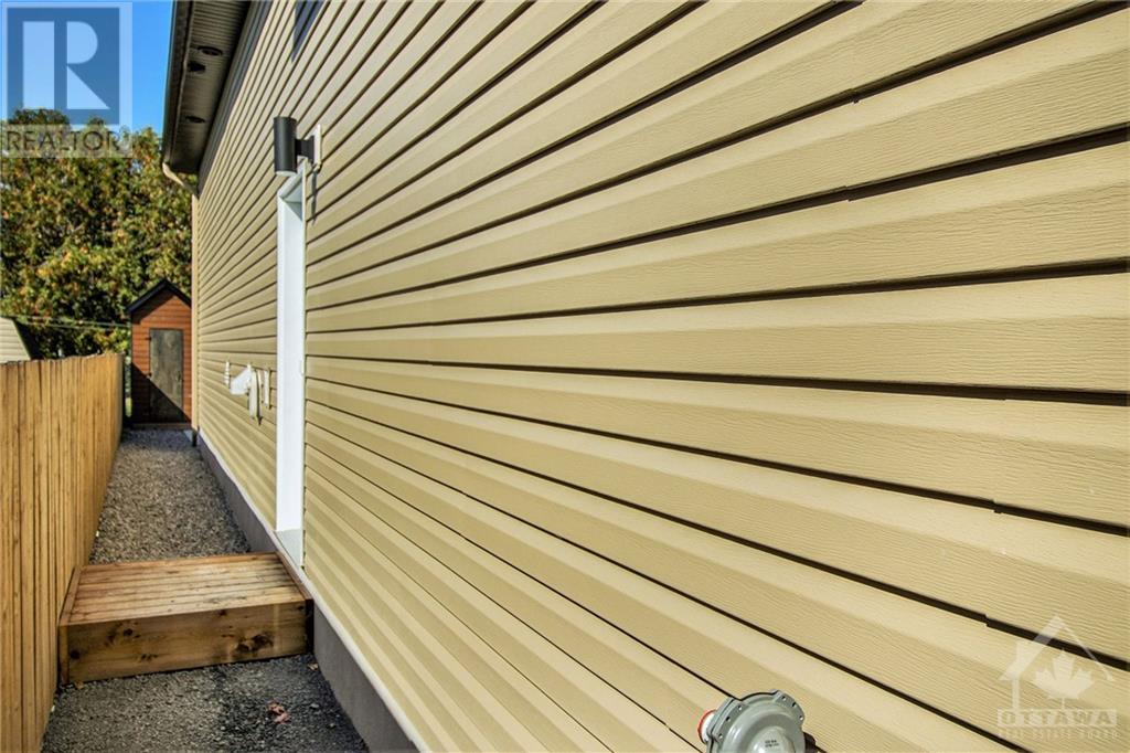 658 Dollard Street Unit#a, Casselman, Ontario  K0A 1M0 - Photo 2 - 1363424