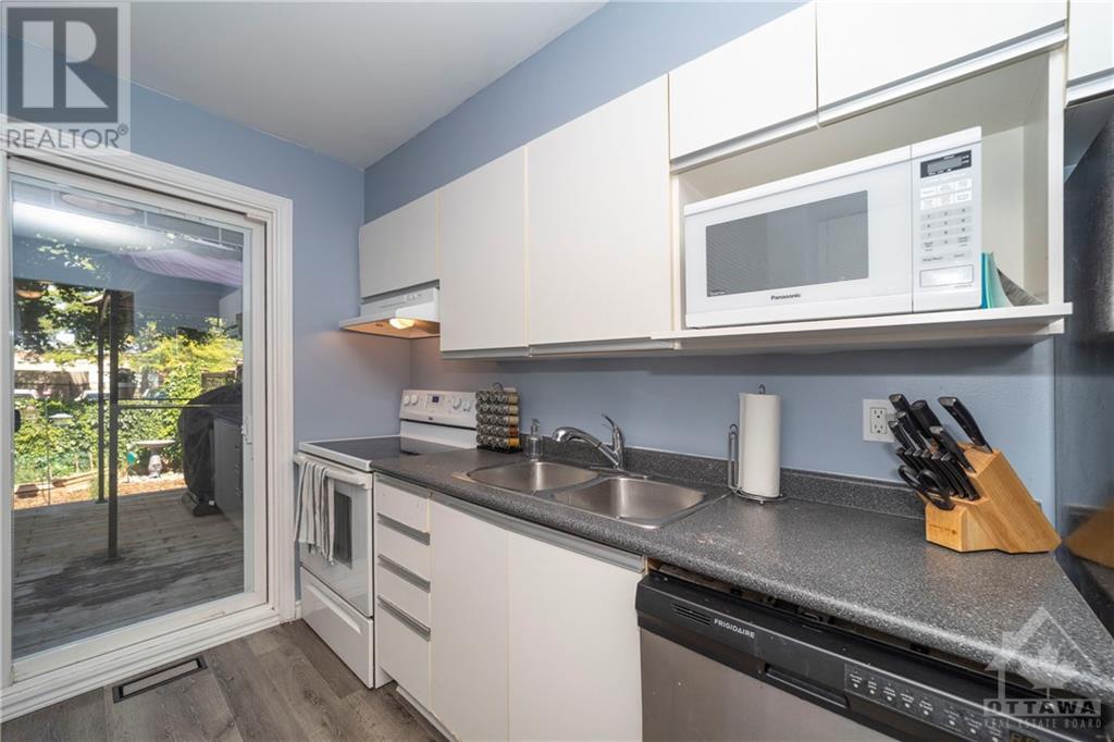 106 Whitegate Crescent, Ottawa, Ontario  K2J 4B7 - Photo 10 - 1363919