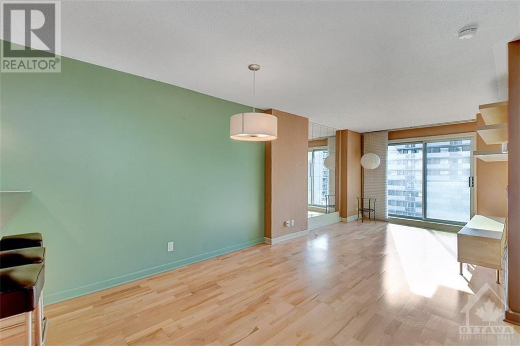138 Somerset Street W Unit#805, Ottawa, Ontario  K2P 0A3 - Photo 9 - 1363785