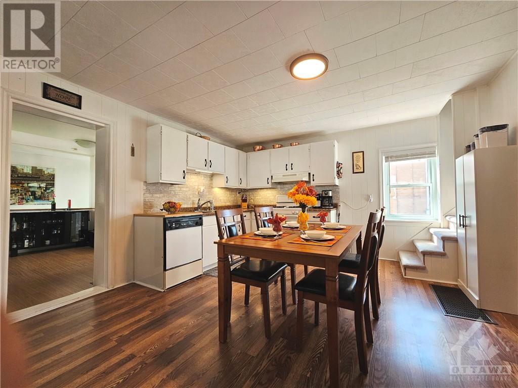 145 Munroe Avenue W, Renfrew, Ontario  K7V 3L2 - Photo 6 - 1363865