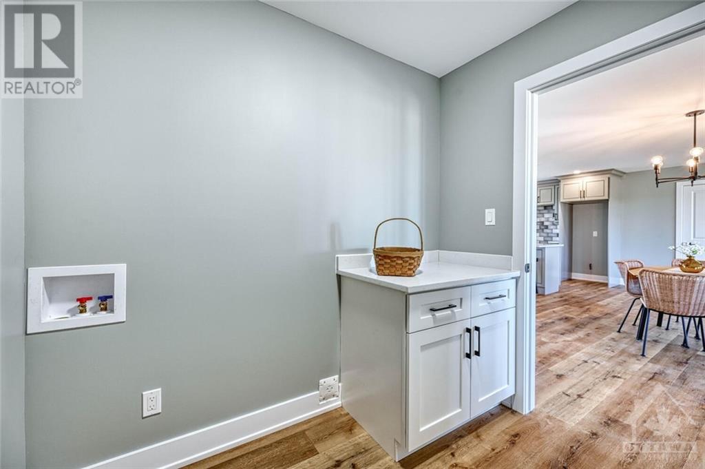 233 South Gower Drive, Kemptville, Ontario  K0G 1J0 - Photo 13 - 1363805