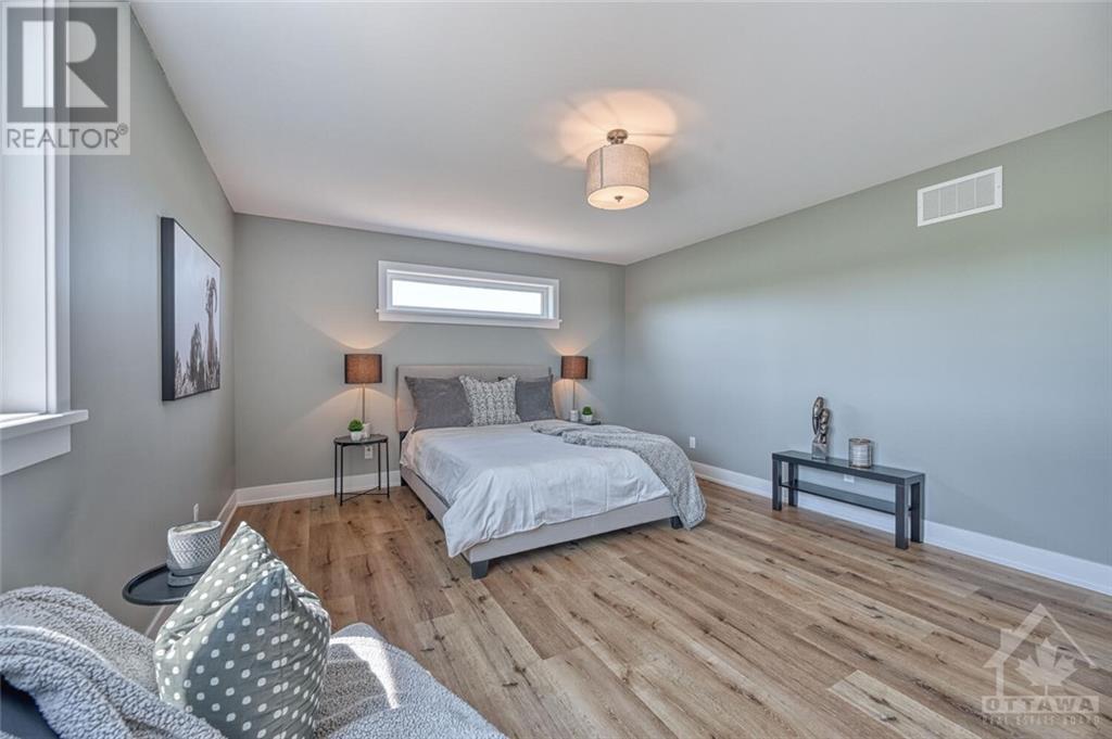 233 South Gower Drive, Kemptville, Ontario  K0G 1J0 - Photo 15 - 1363805