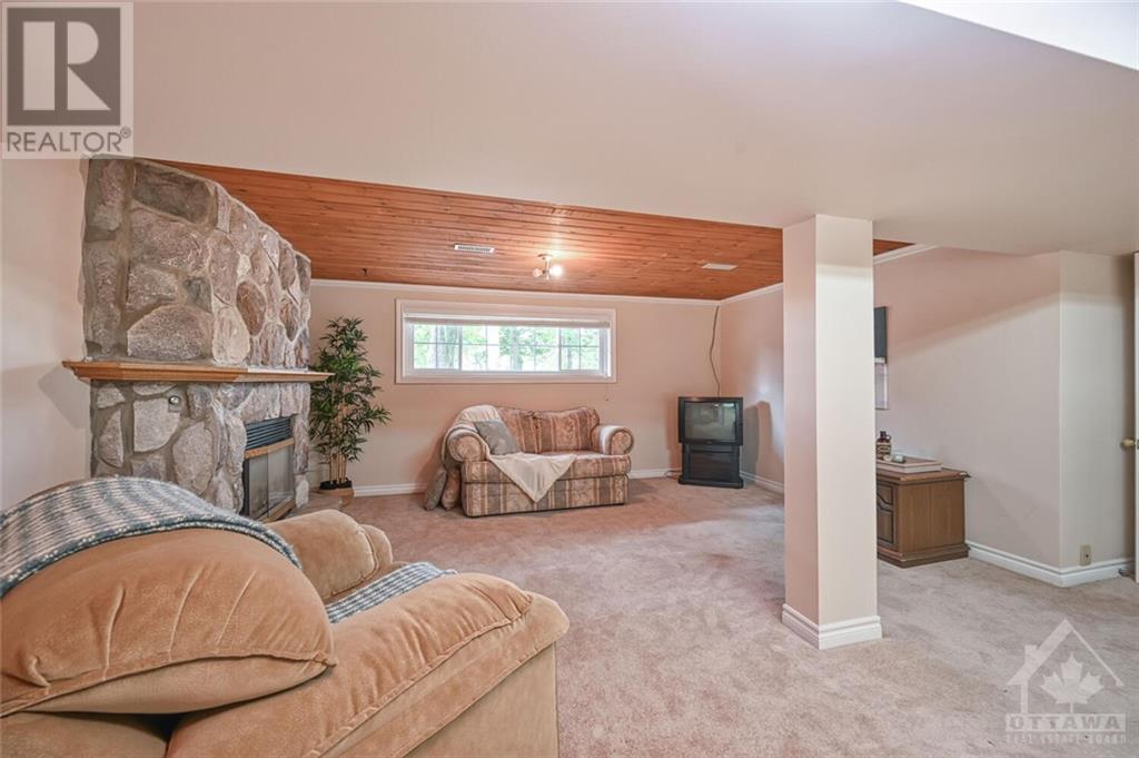 664 Kitley Line 2 Road, Jasper, Ontario  K0G 1G0 - Photo 19 - 1363749