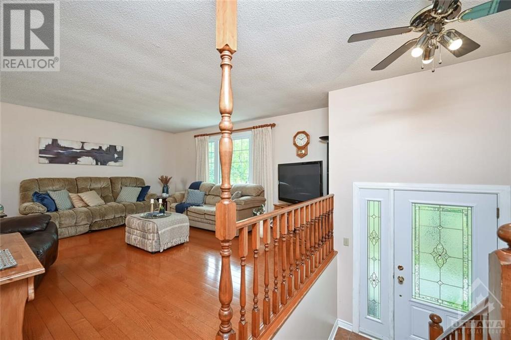 664 Kitley Line 2 Road, Jasper, Ontario  K0G 1G0 - Photo 3 - 1363749