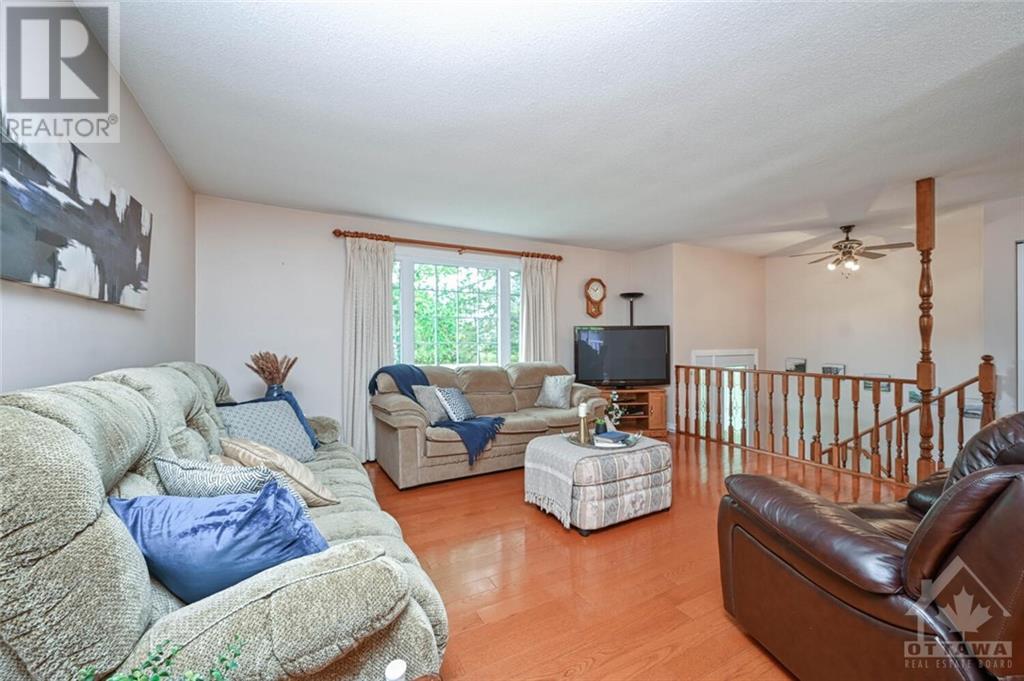 664 Kitley Line 2 Road, Jasper, Ontario  K0G 1G0 - Photo 5 - 1363749