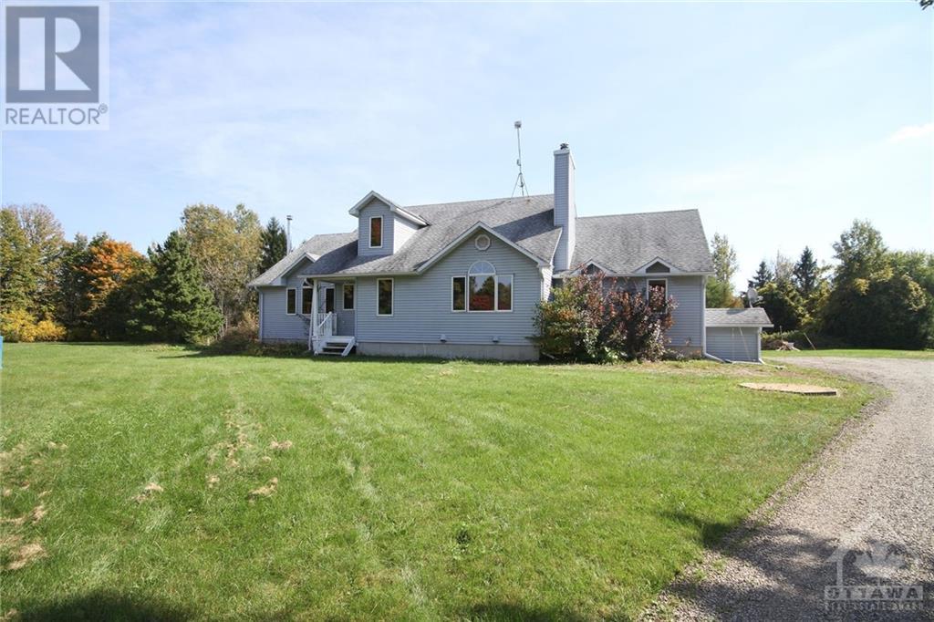 9601 HALL ROAD, north augusta, Ontario
