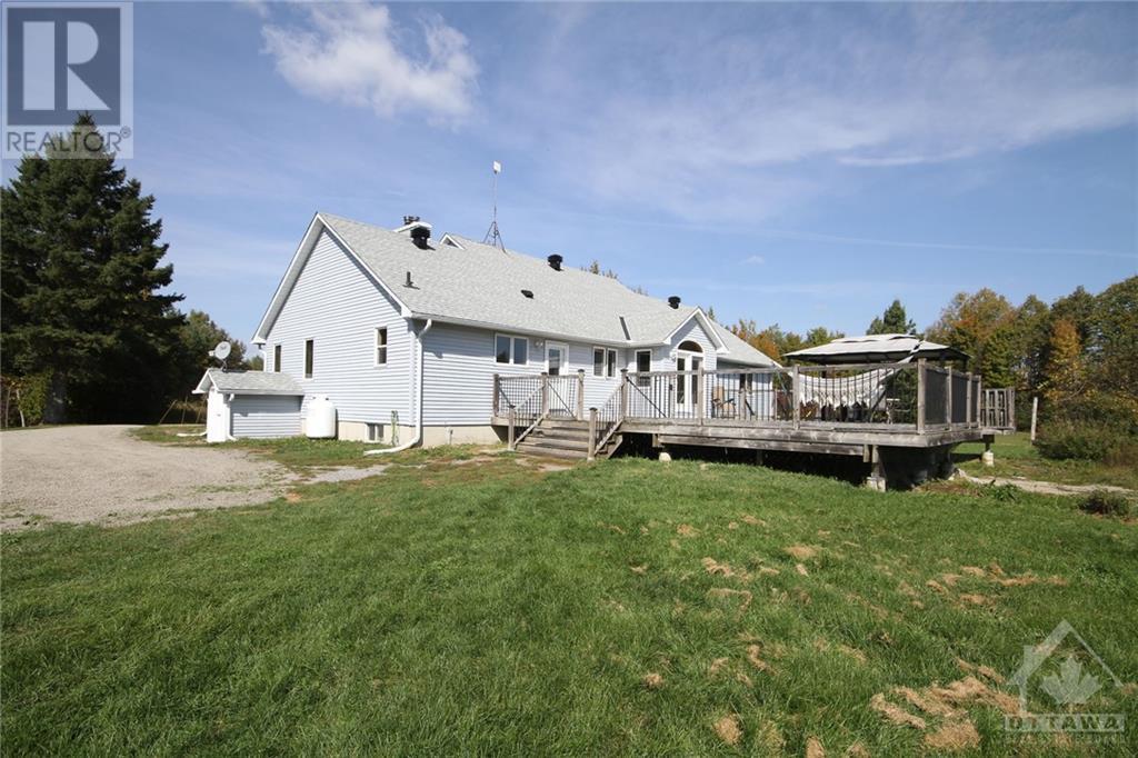 9601 Hall Road, North Augusta, Ontario  K0G 1R0 - Photo 25 - 1363115