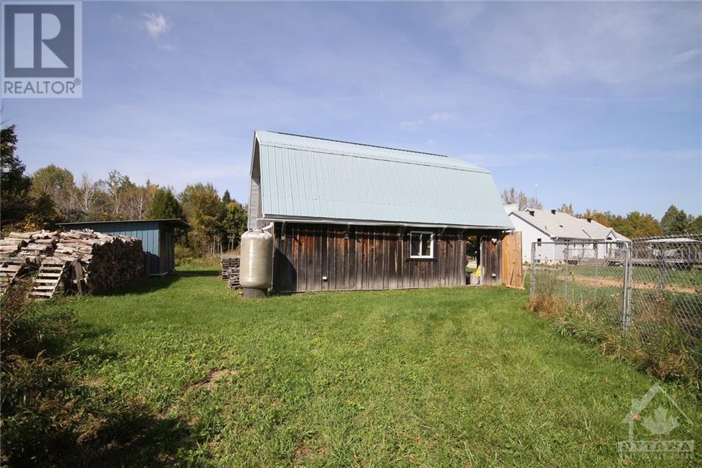 9601 Hall Road, North Augusta, Ontario  K0G 1R0 - Photo 28 - 1363115