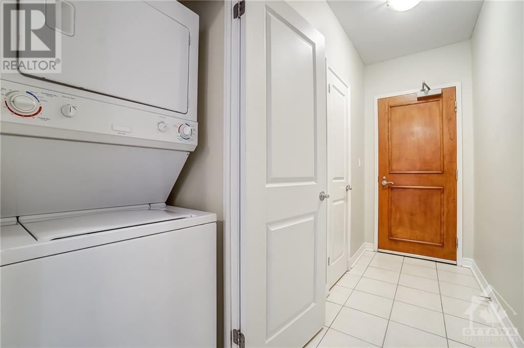 570 Laurier Avenue W Unit#2004, Ottawa, Ontario  K1R 1C8 - Photo 5 - 1363487