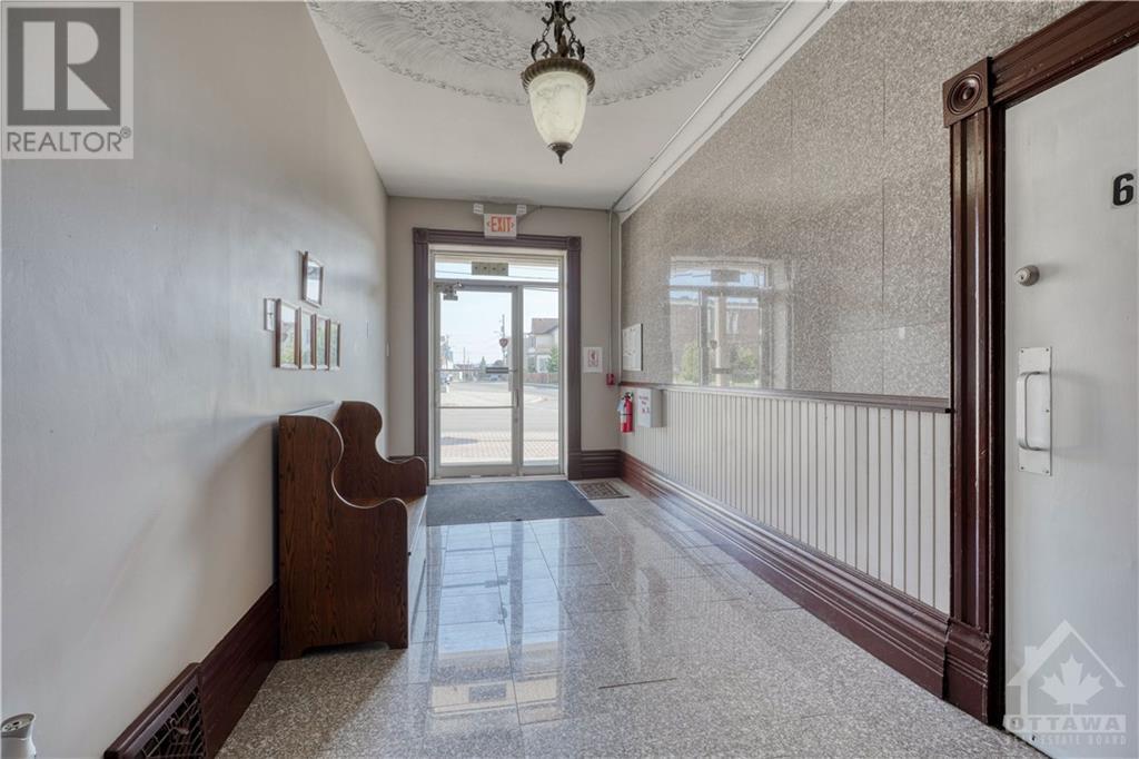 2084 Dundas Street, Cardinal, Ontario  K0E 1E0 - Photo 5 - 1362955