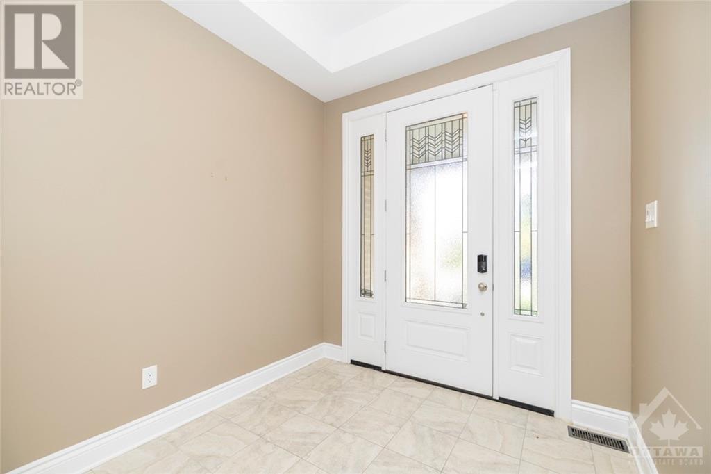 209 Alabaster Heights, Manotick, Ontario  K4M 1K9 - Photo 3 - 1363833