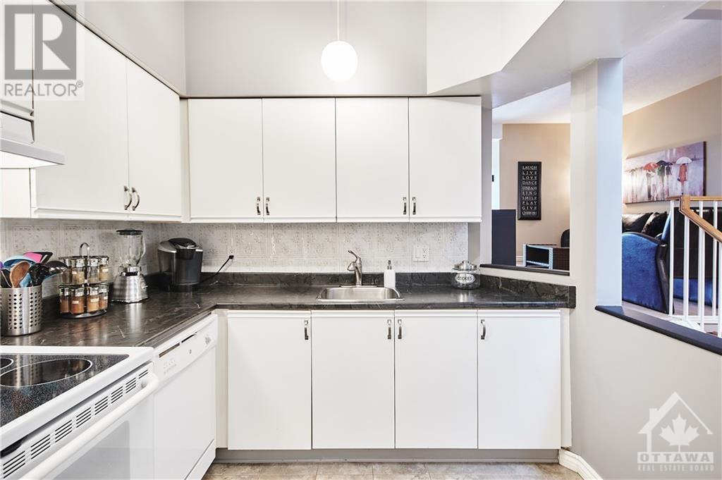 209c Woodfield Drive, Ottawa, Ontario  K2G 4P2 - Photo 14 - 1362881