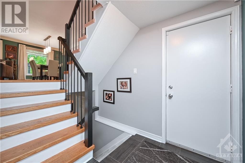 724 Princess Louise Drive, Orleans, Ontario  K4A 3G9 - Photo 4 - 1363986