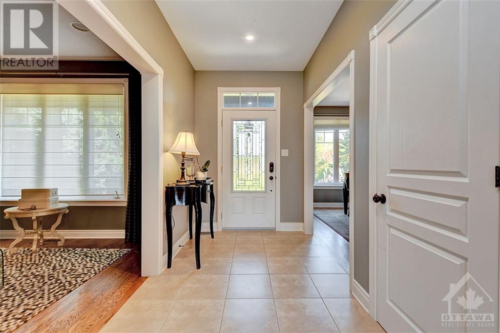 375 Ridgeside Farm Drive, Kanata, Ontario  K2W 1H3 - Photo 3 - 1363771