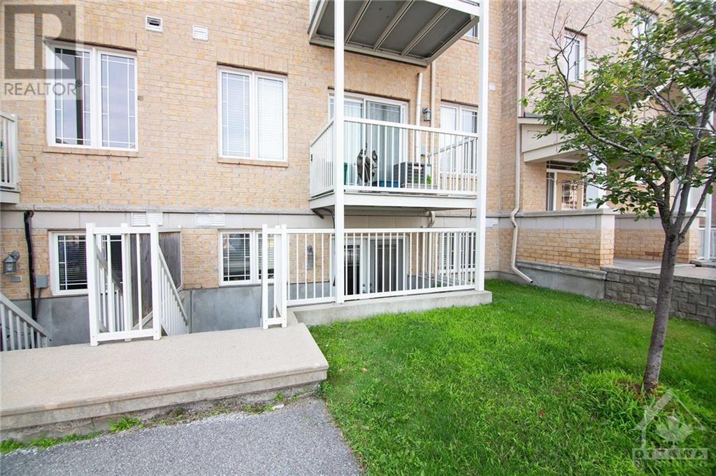 248 Paseo Private Unit#2, Nepean, Ontario  K2G 4N7 - Photo 3 - 1363032