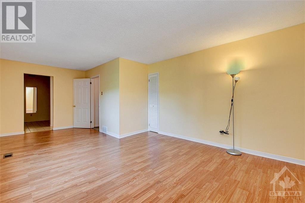 1067 Hill Street, Manotick, Ontario  K4M 1J2 - Photo 18 - 1363933
