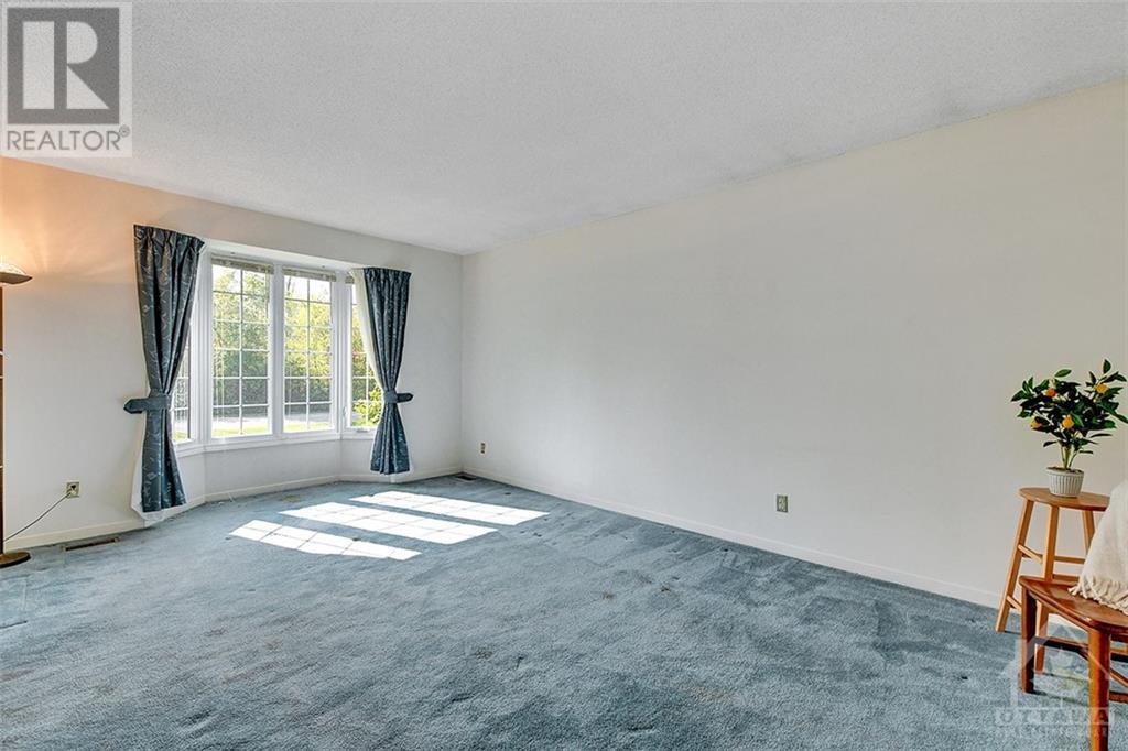 1067 Hill Street, Manotick, Ontario  K4M 1J2 - Photo 5 - 1363933