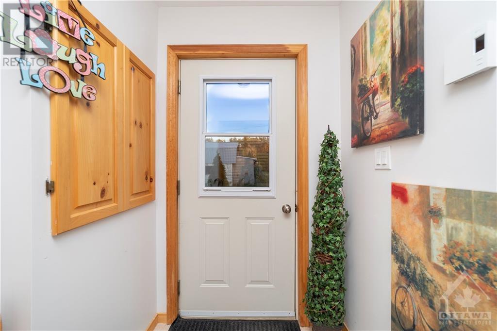 70 Corktown Lane, Merrickville, Ontario  K0G 1N0 - Photo 3 - 1364013