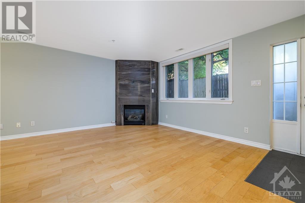 313 St Patrick Street Unit#h, Ottawa, Ontario  K1N 5K6 - Photo 5 - 1355945