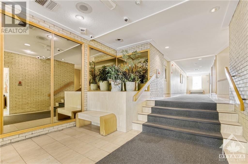 1100 Ambleside Drive Unit#511, Ottawa, Ontario  K2B 8G6 - Photo 2 - 1363897