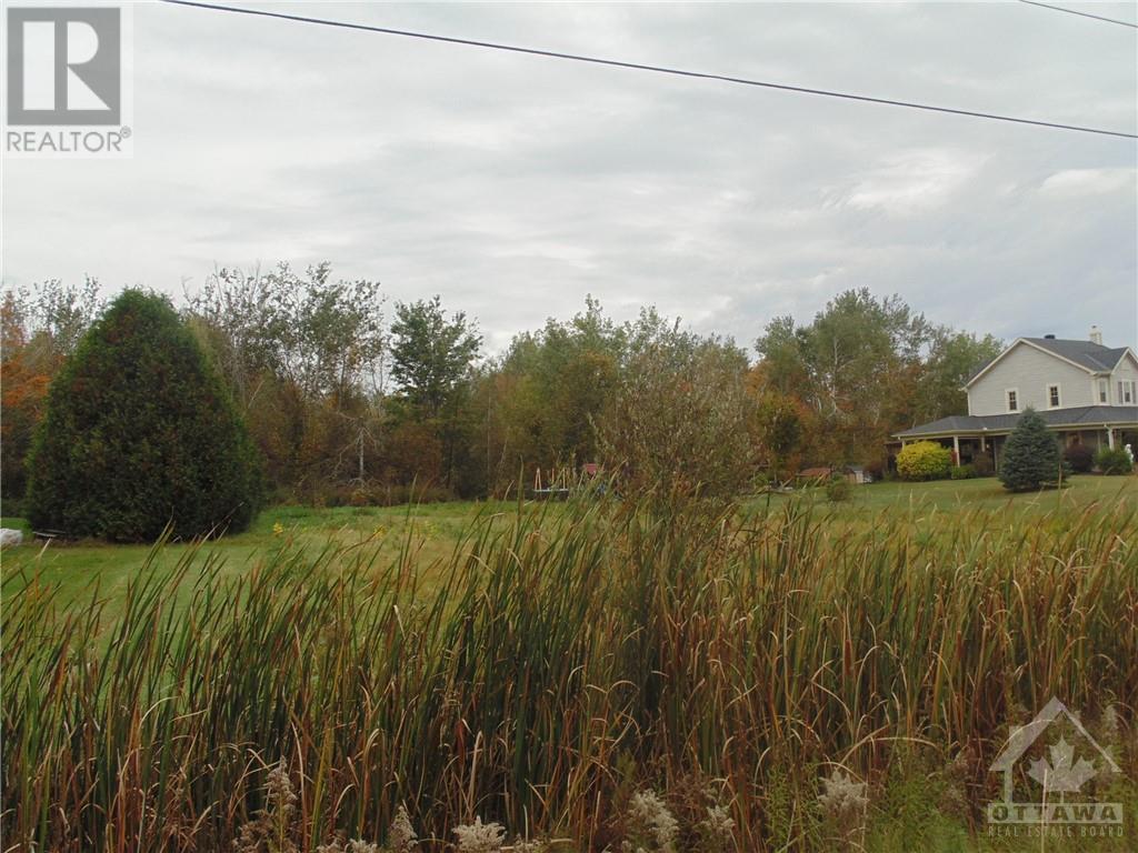 767 Mill Street, Curran, Ontario  K0B 1C0 - Photo 3 - 1364217